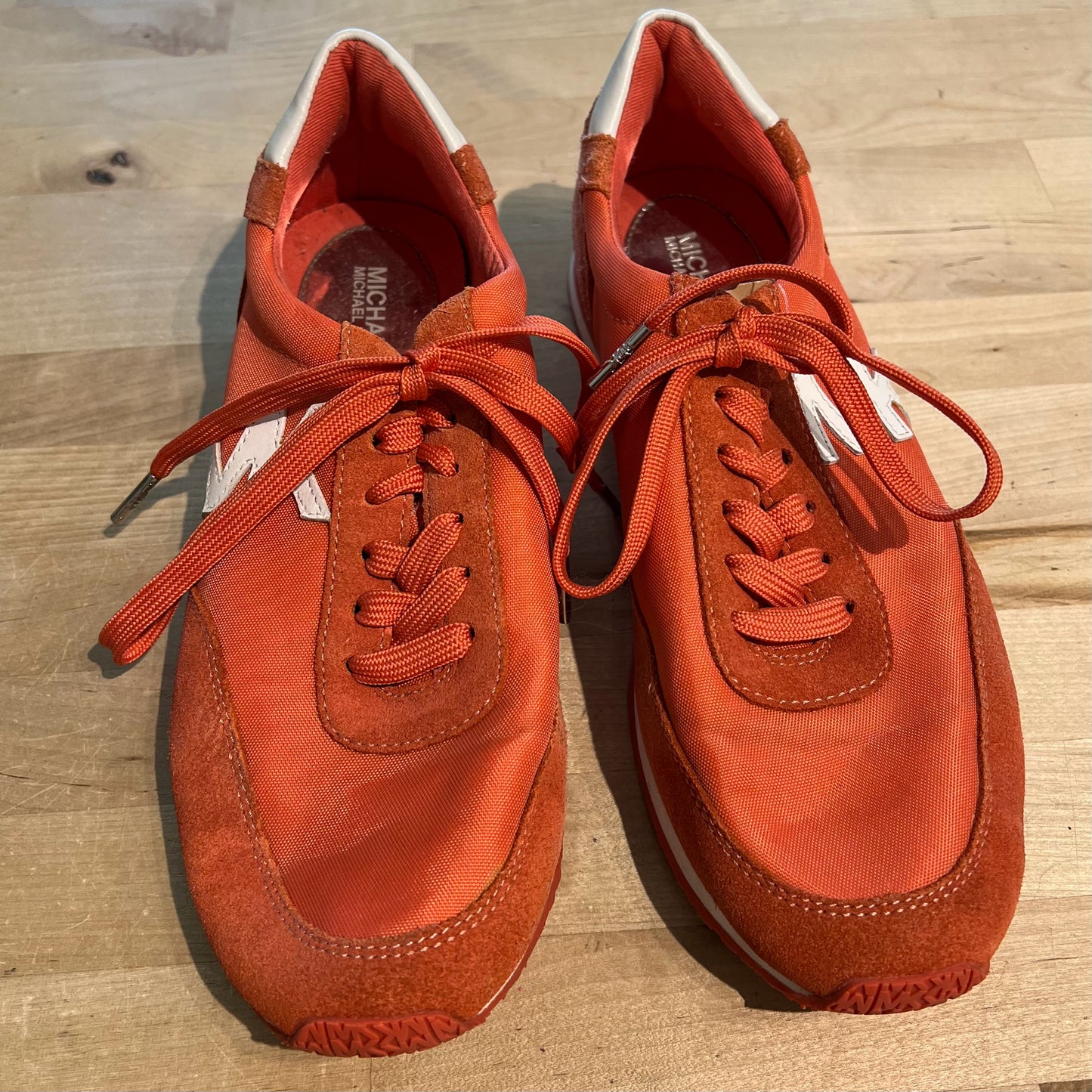 Michael Michael Kors Size 8 Sneakers