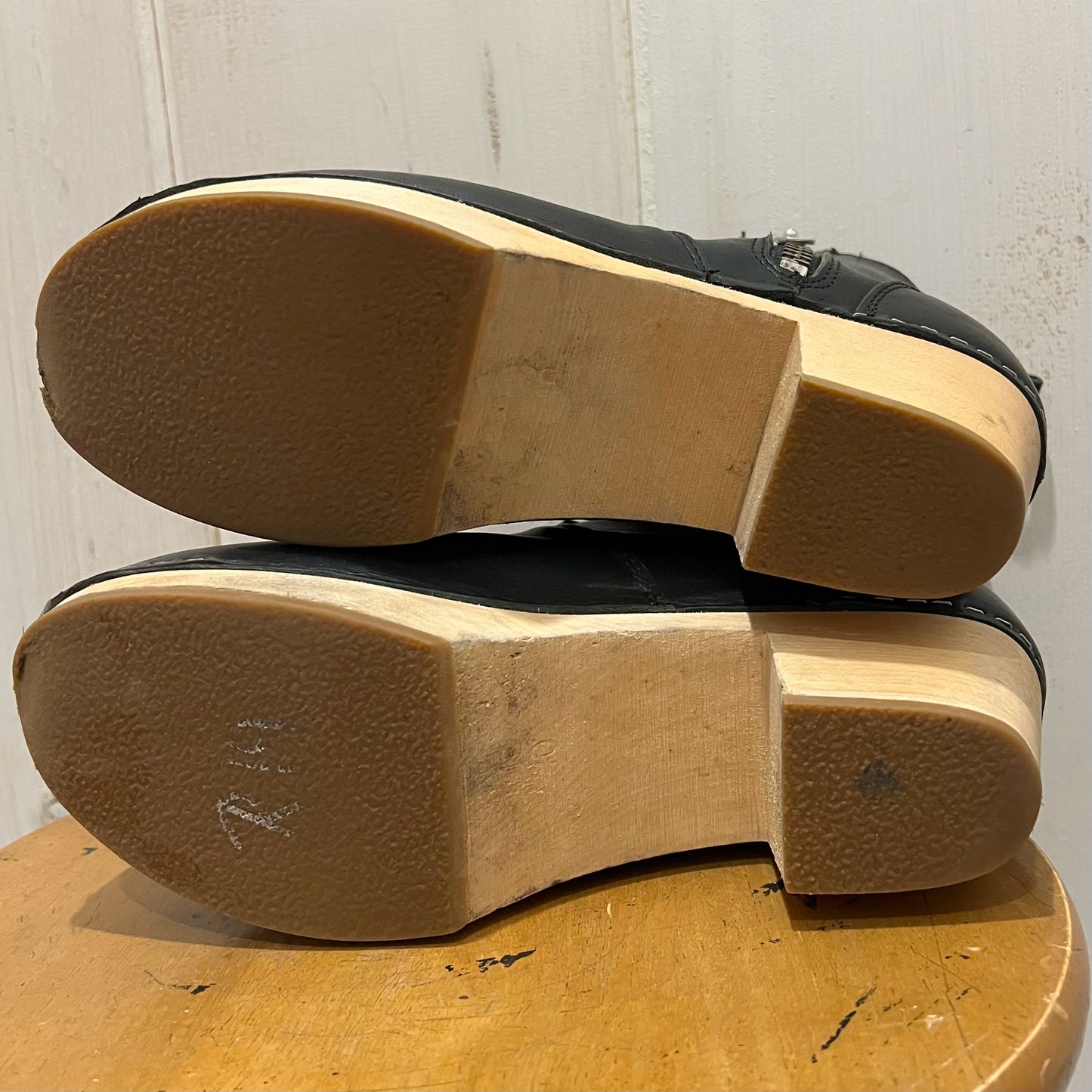 Swedish Hasbeens Size 40 Boots