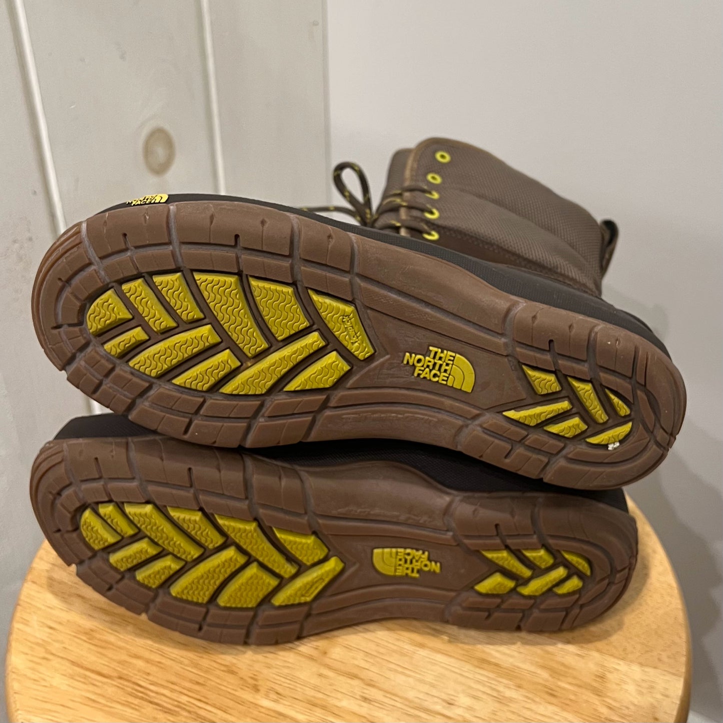 Sorel Size 8 Boots