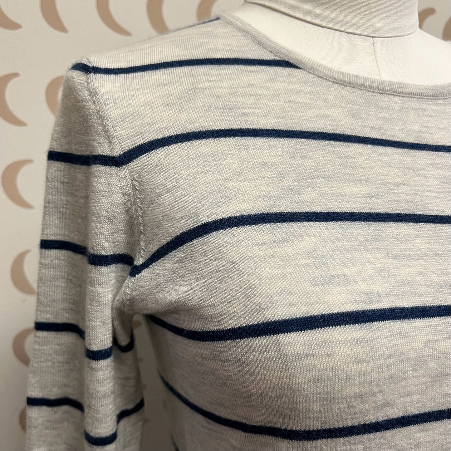 Kinross Cashmere Size Medium Shirt