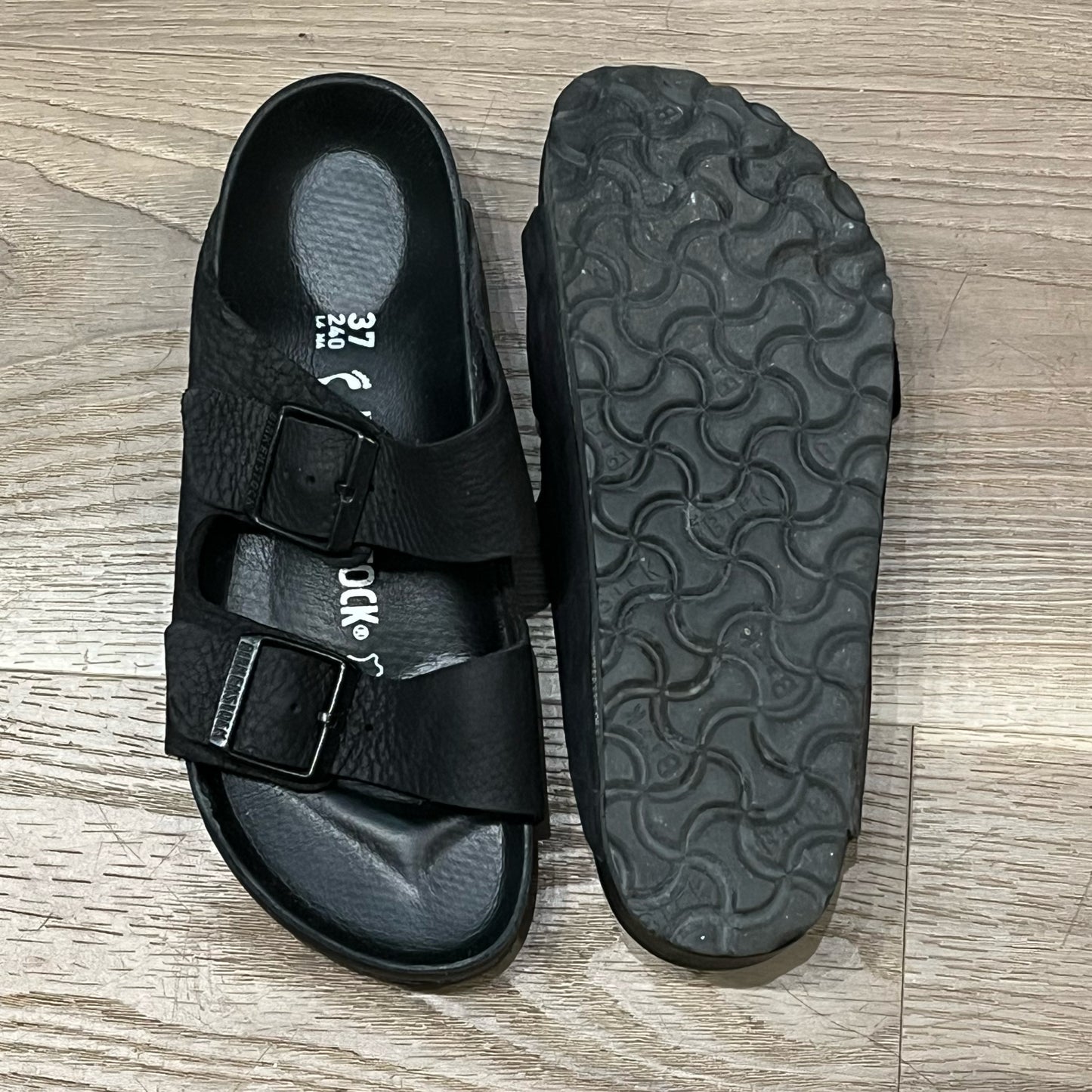 Birkenstock Size 37 Sandals