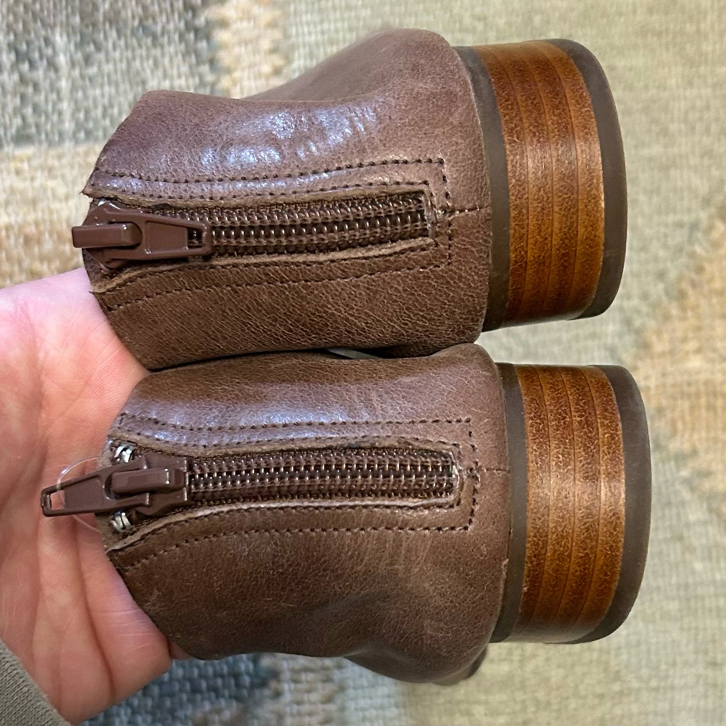 Chocolate Blu Size 8.5 Shoes