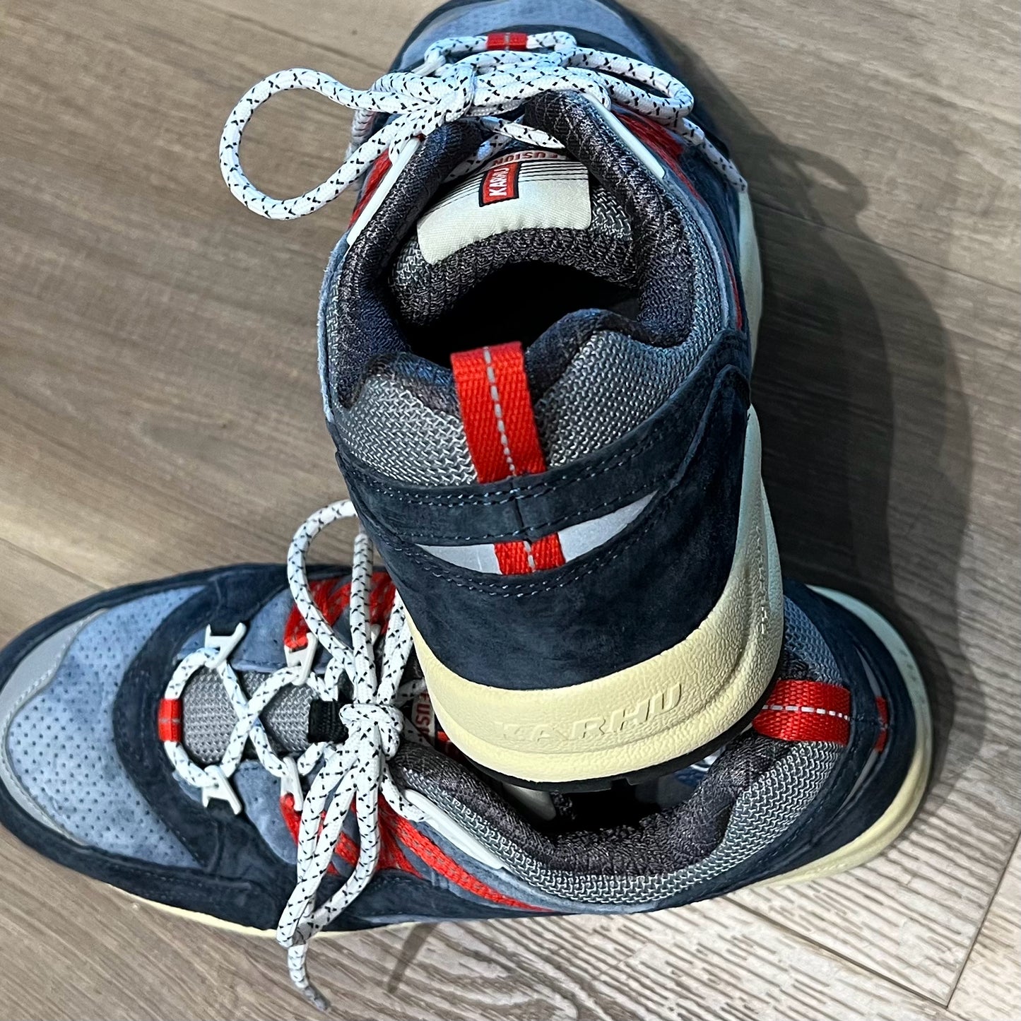 Karhu Size 7 Sneakers
