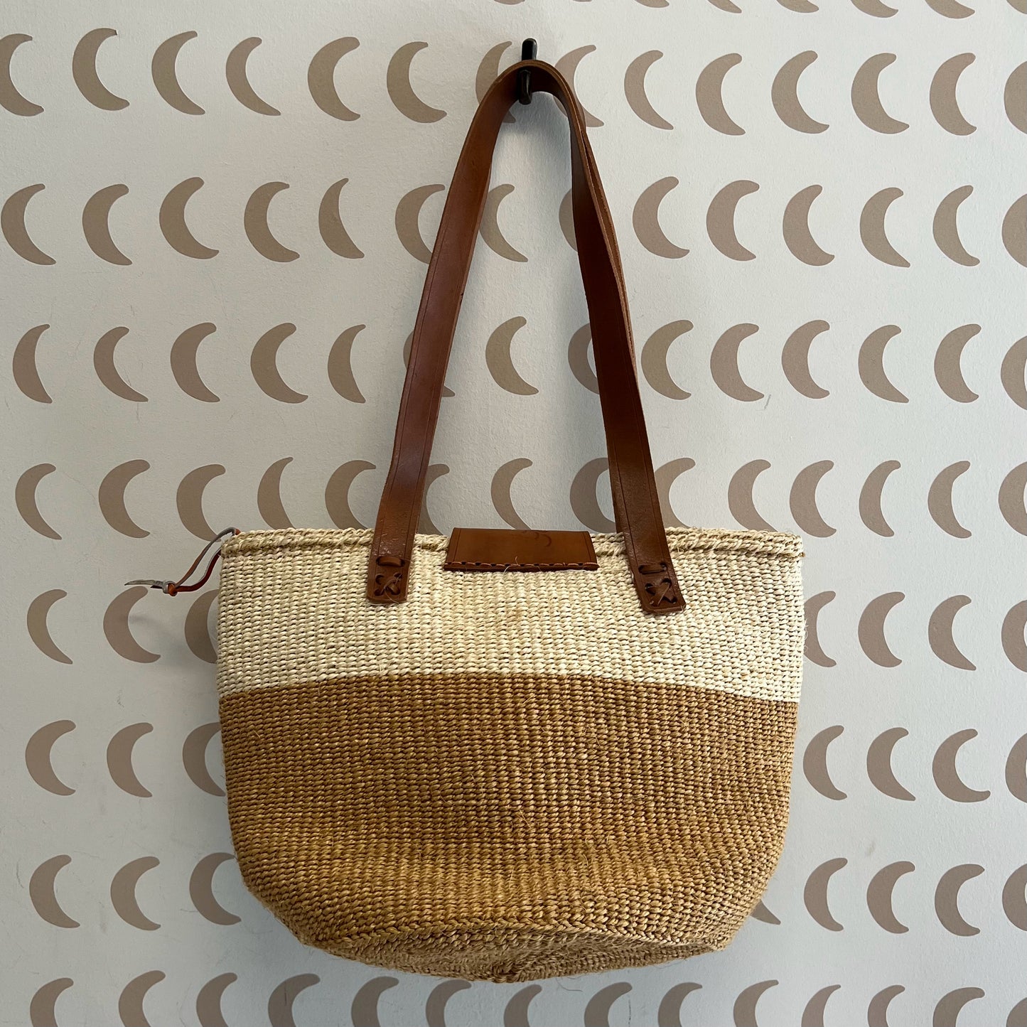 Unknown Tote