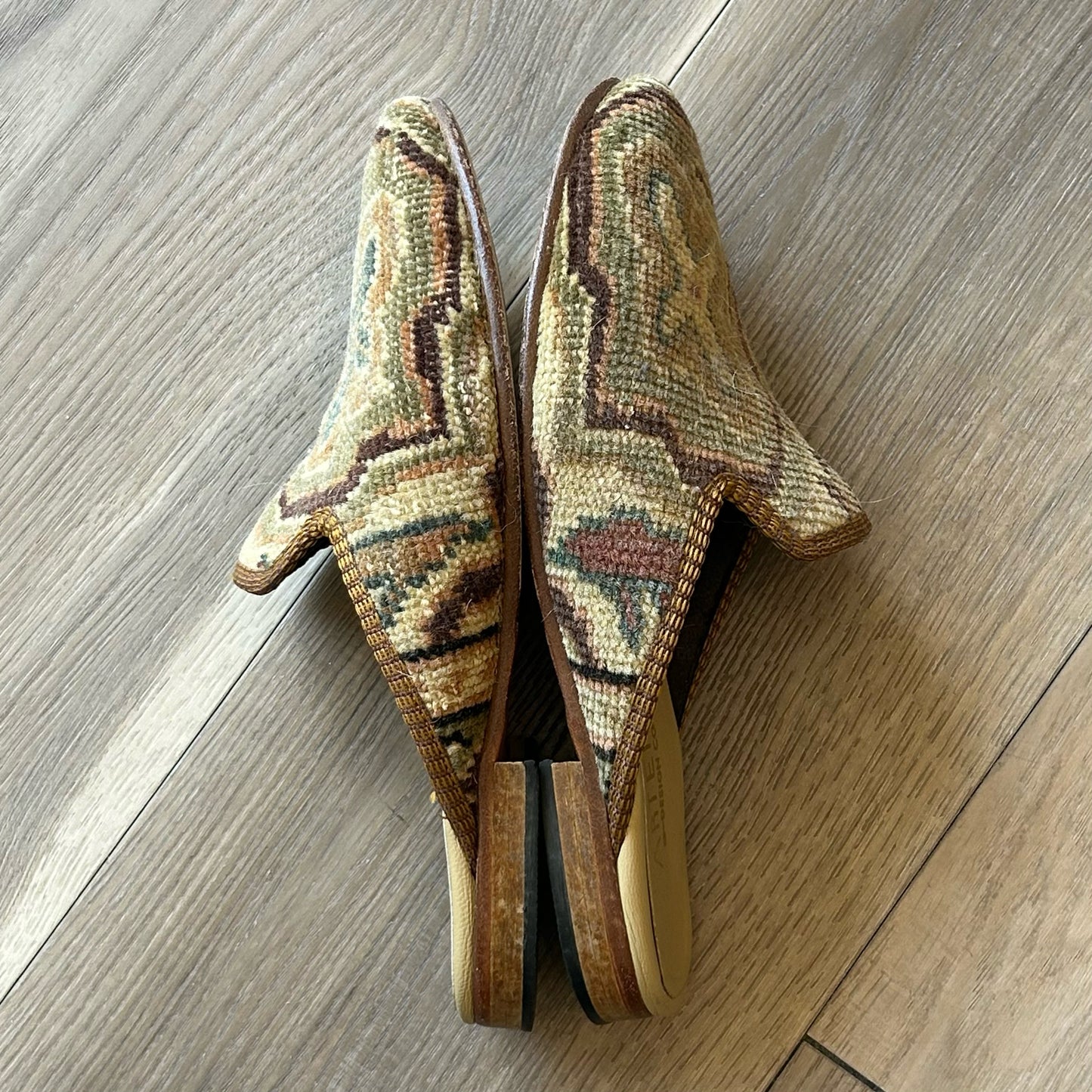 Artemis Size 37 Slip Ons