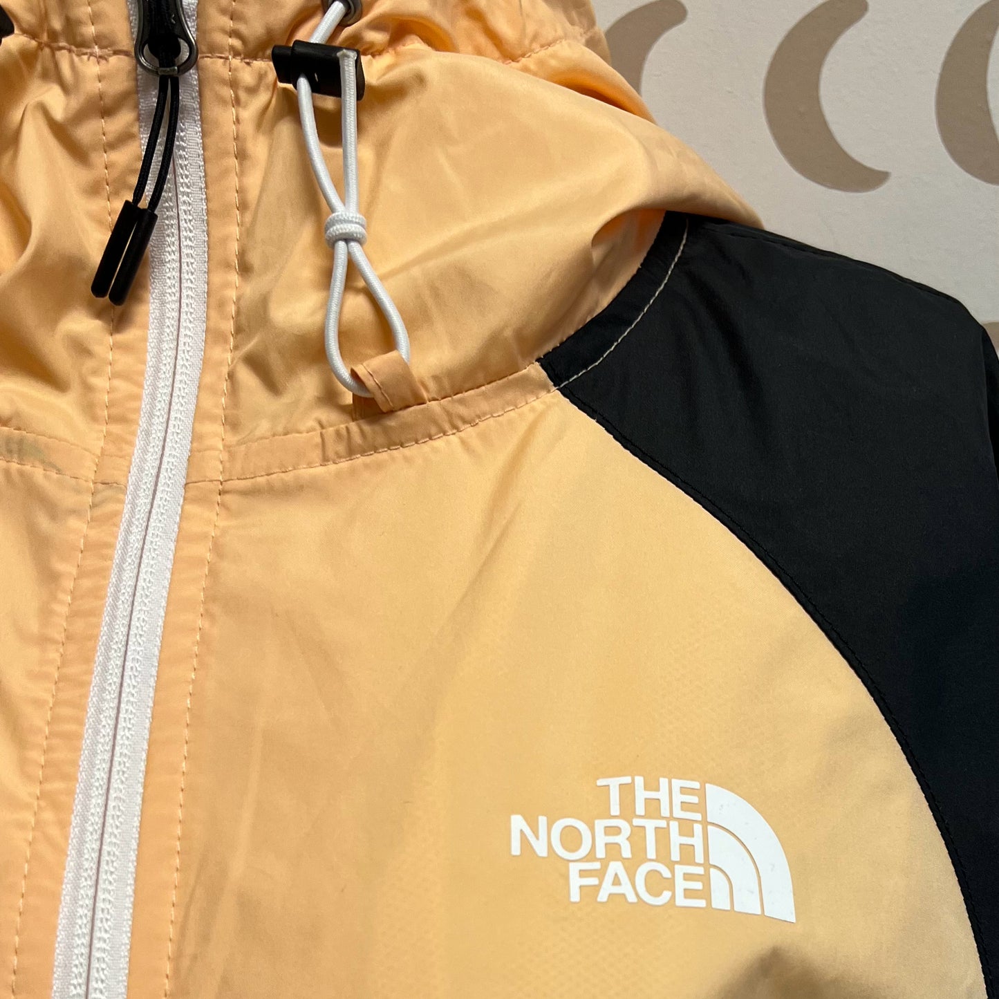 The North Face Size Large 2-Piece Set