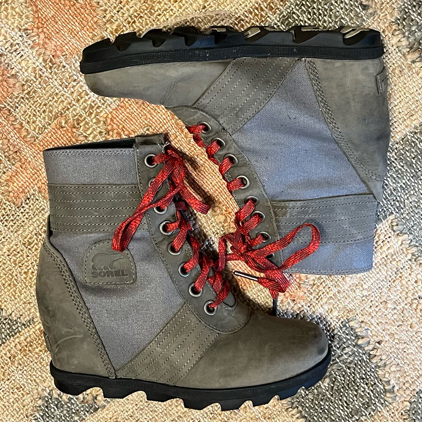 Sorel Size 8.5 Boots