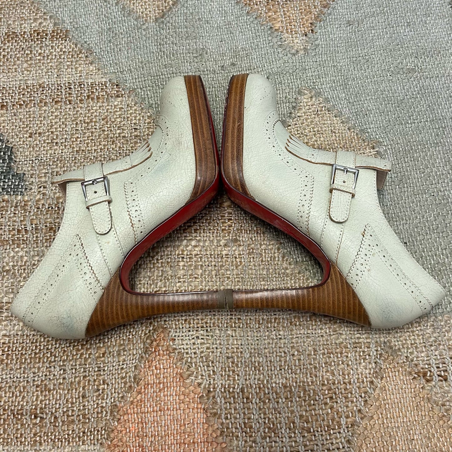 Oh Deer Size 8 Heels