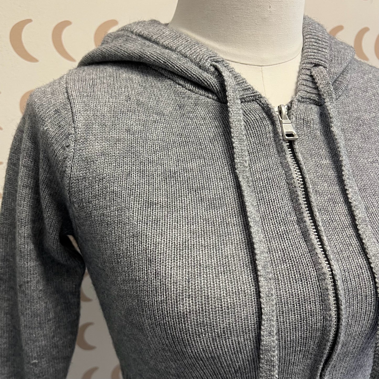Sincerely Jules Size Medium Sweater