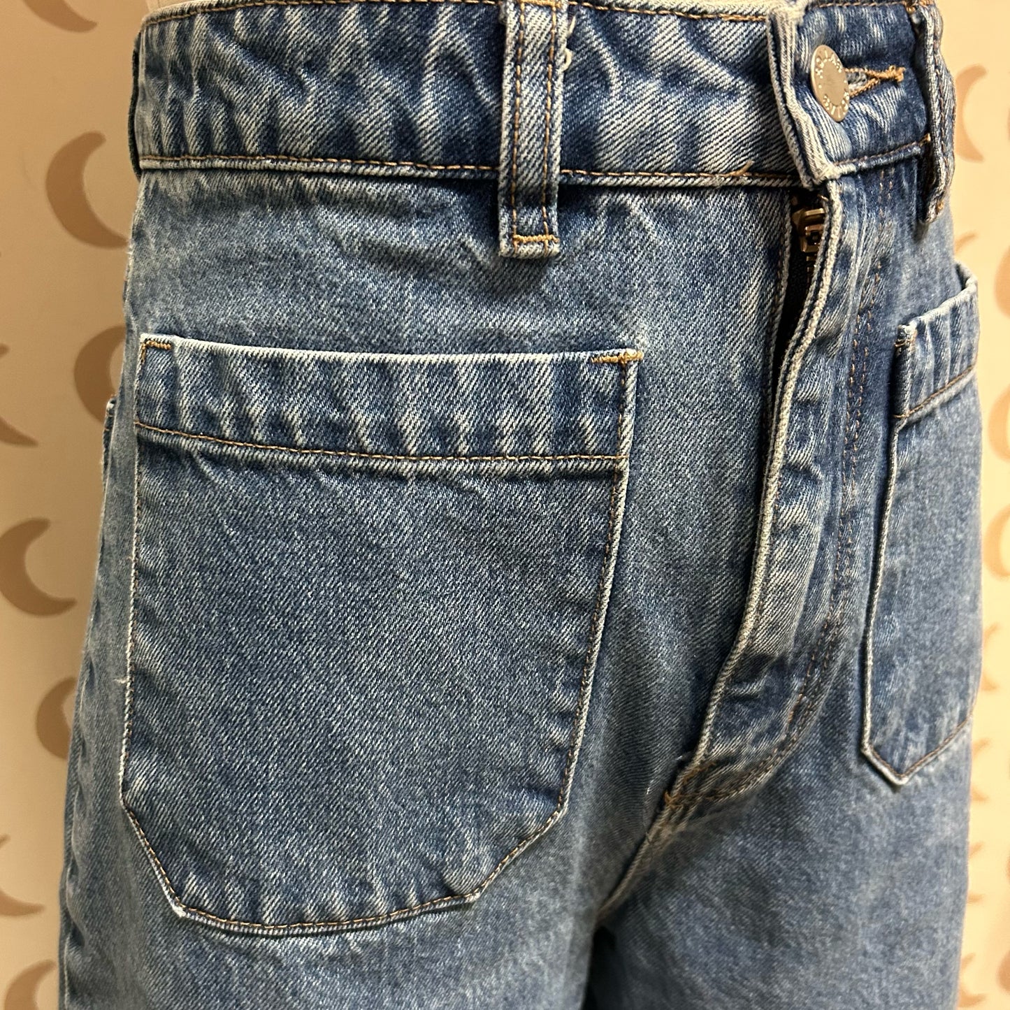 Rollas Size 29 Jeans