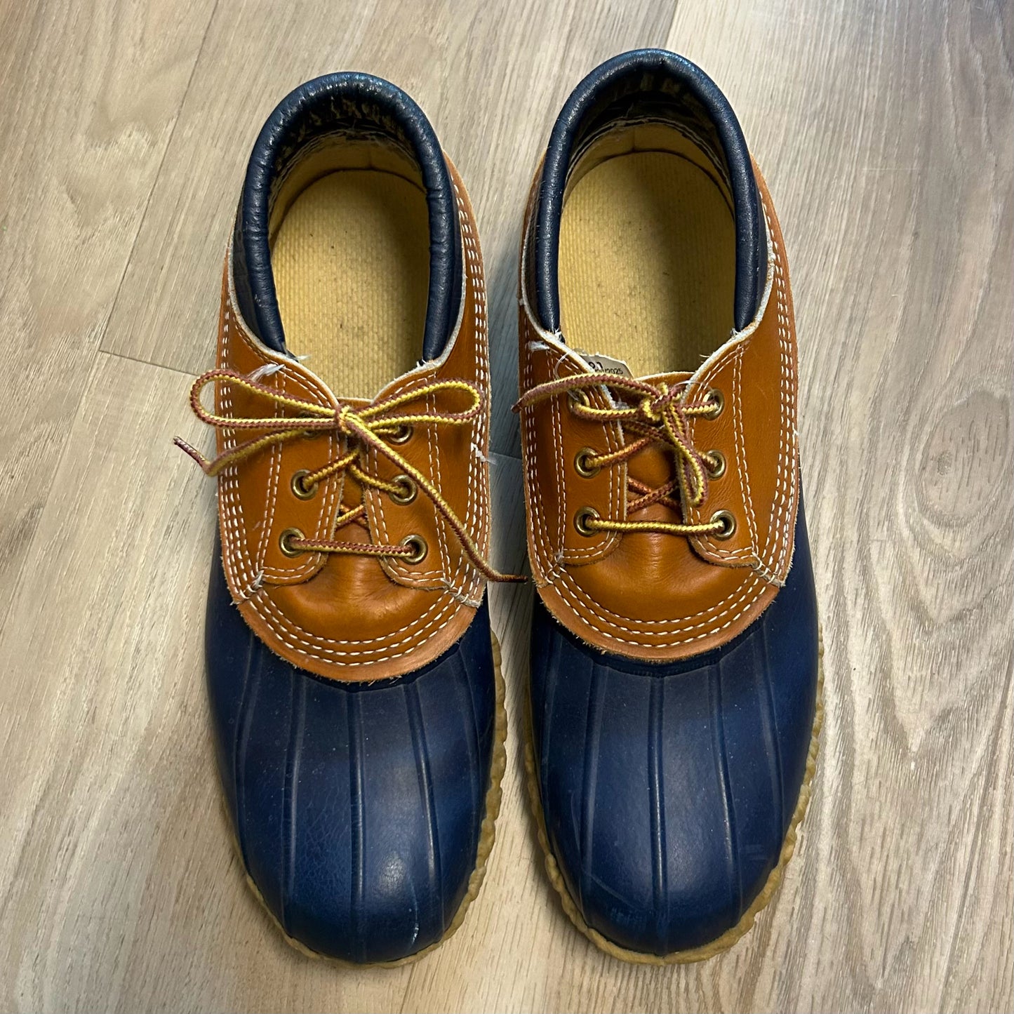 LL Bean Size 11 Shoes