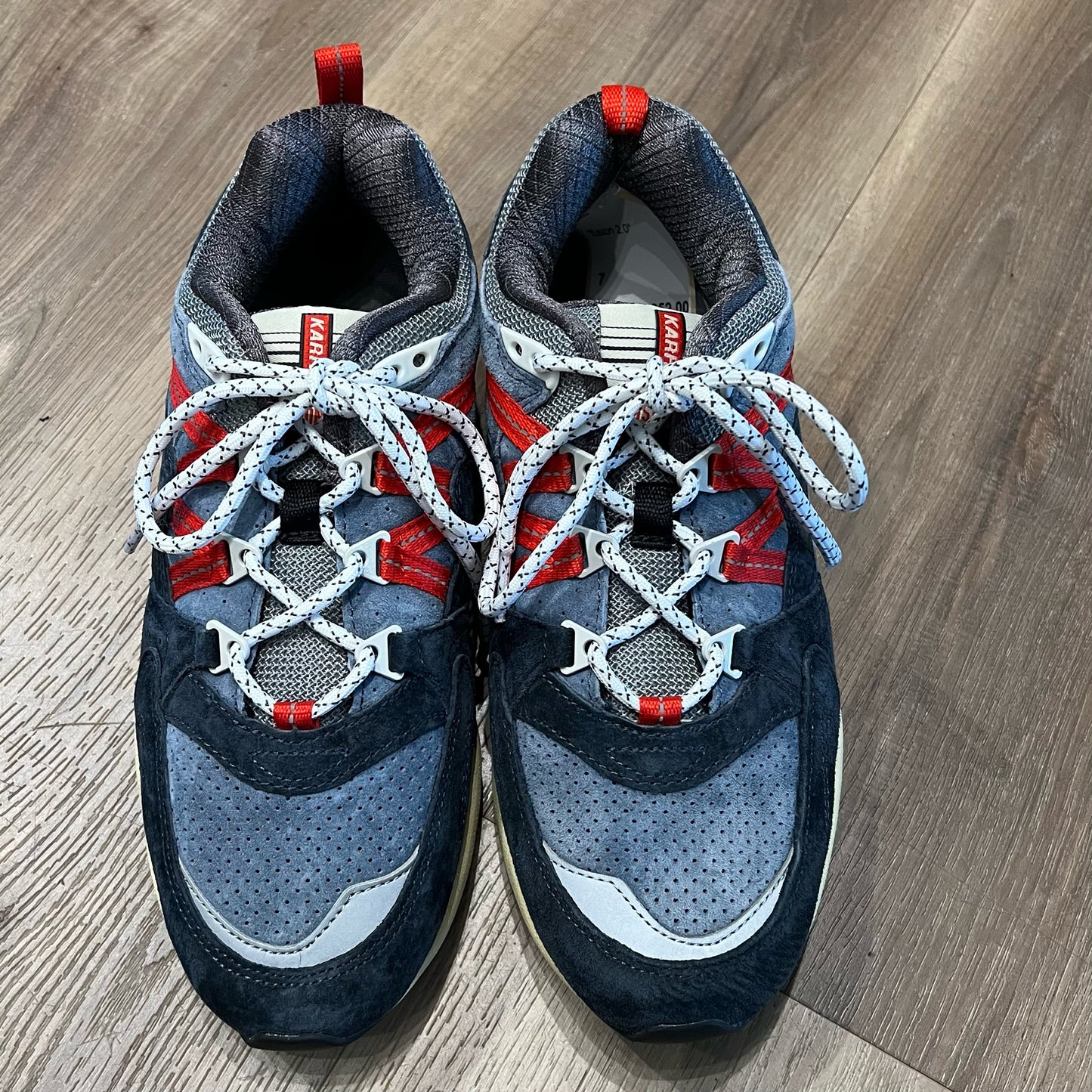 Karhu Size 7 Sneakers