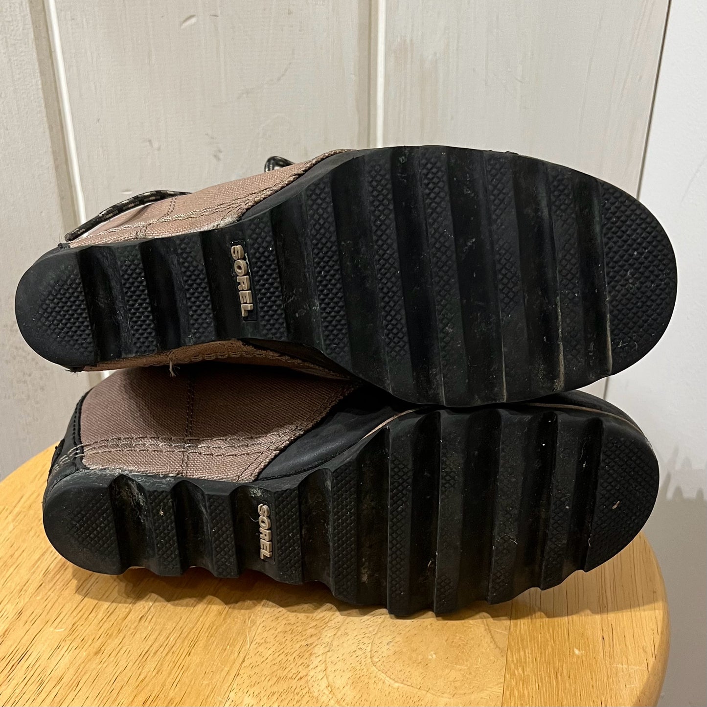 Sorel Size 8 Boots