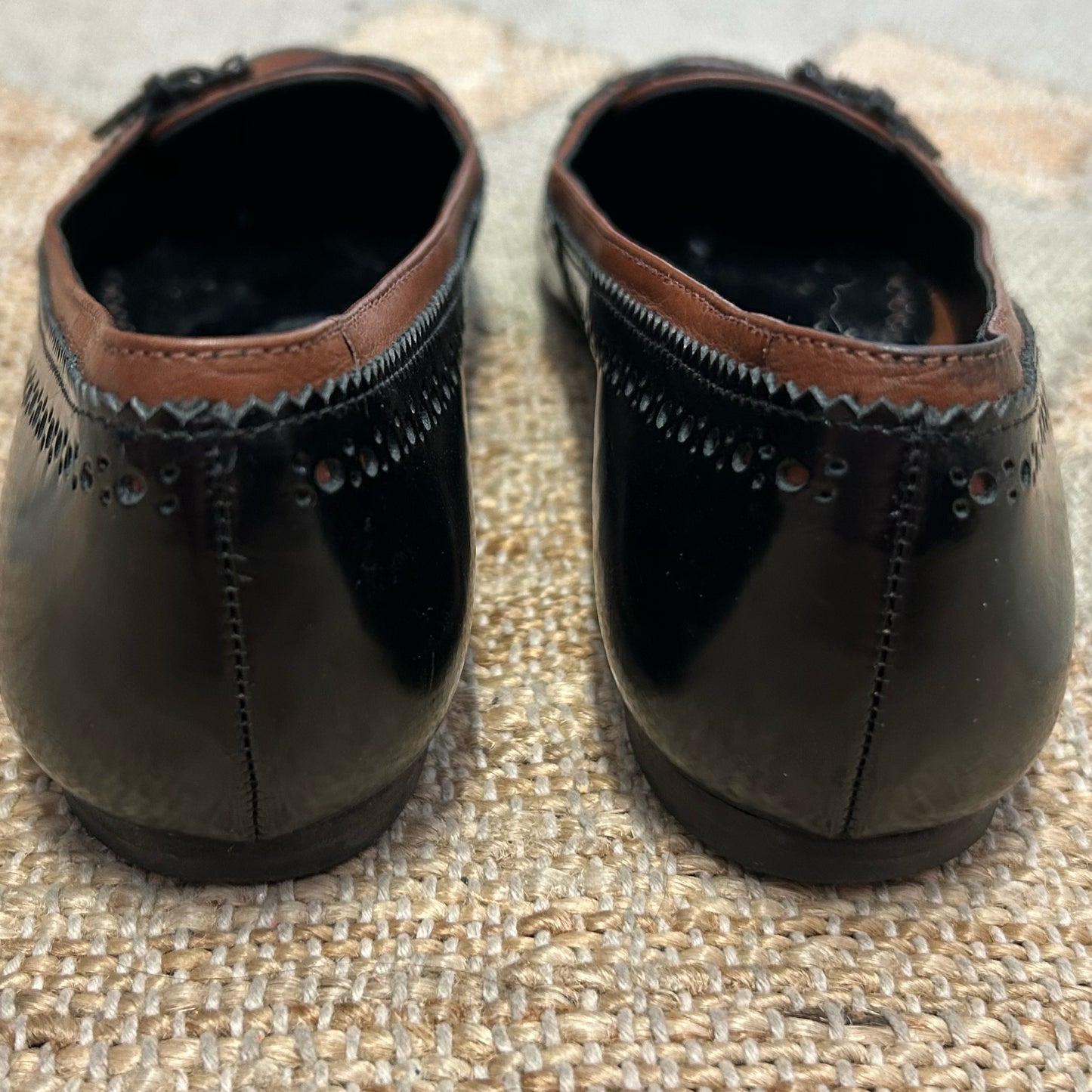 Tory Burch Size 8 Flats