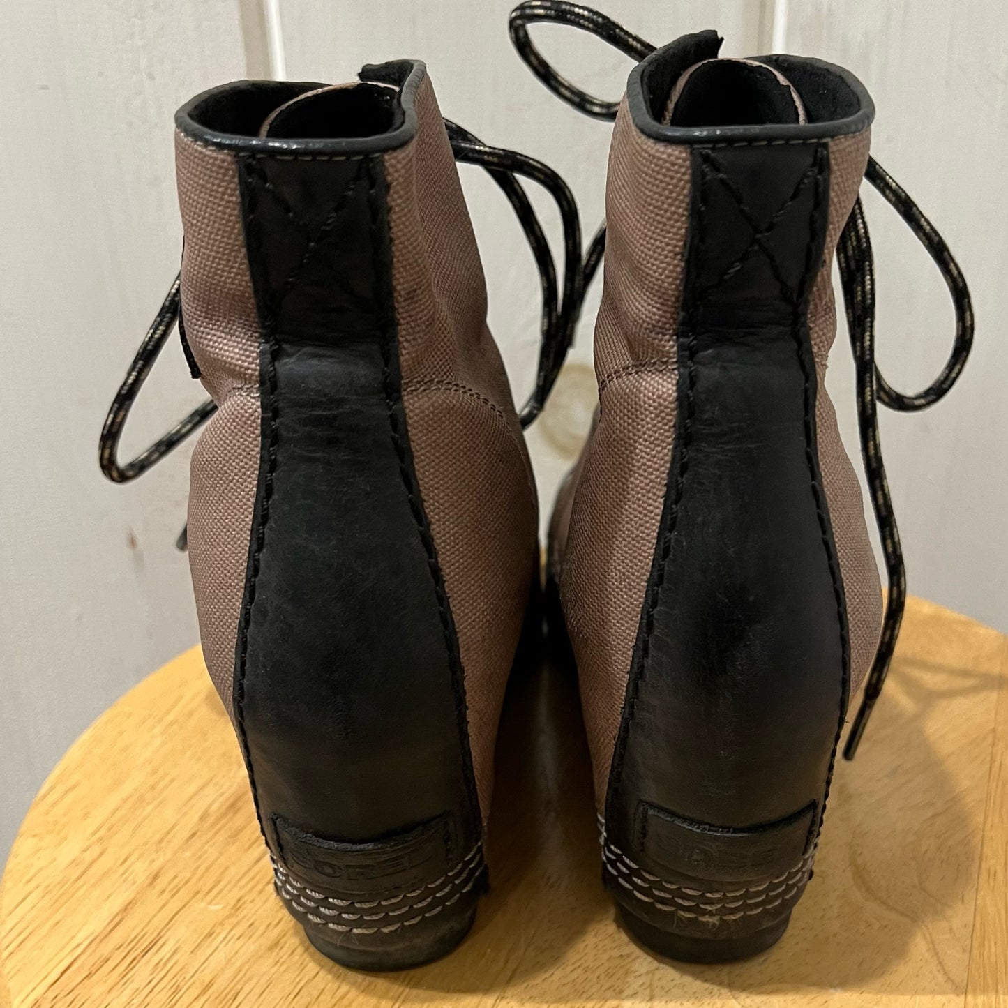 Sorel Size 8 Boots