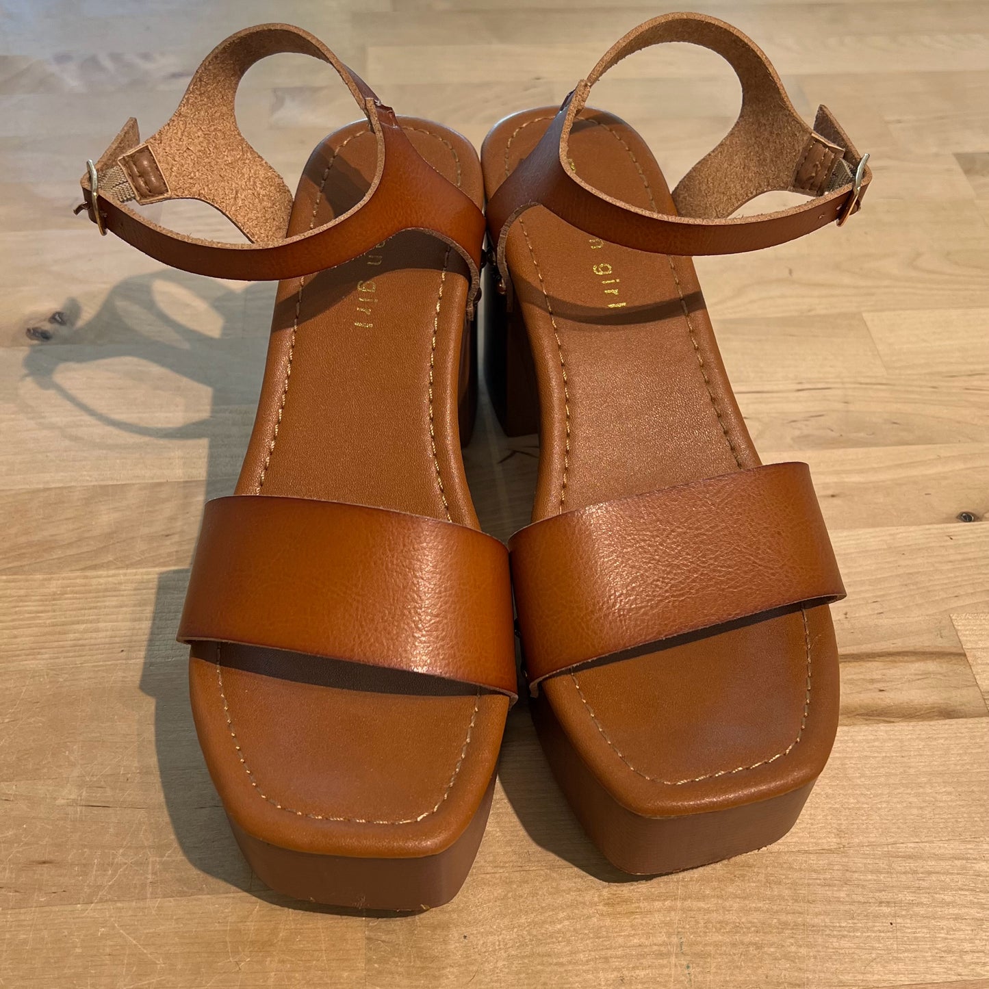 madden girl Size 8 Heels
