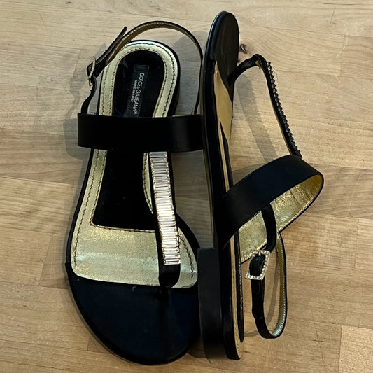 Dolce & Gabbana Size 37 Sandals