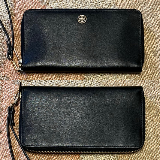 Tory Burch Wristlet