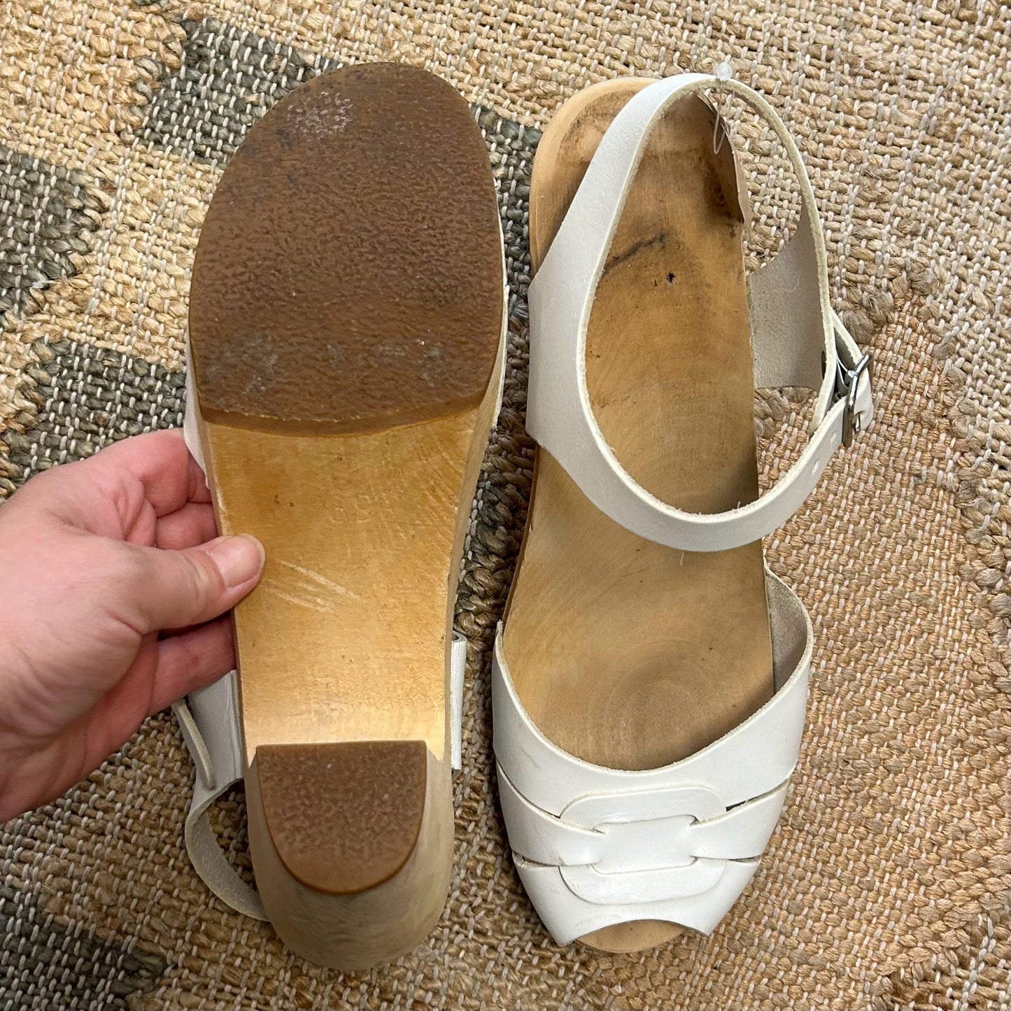Swedish Hasbeens Size 38 Clogs
