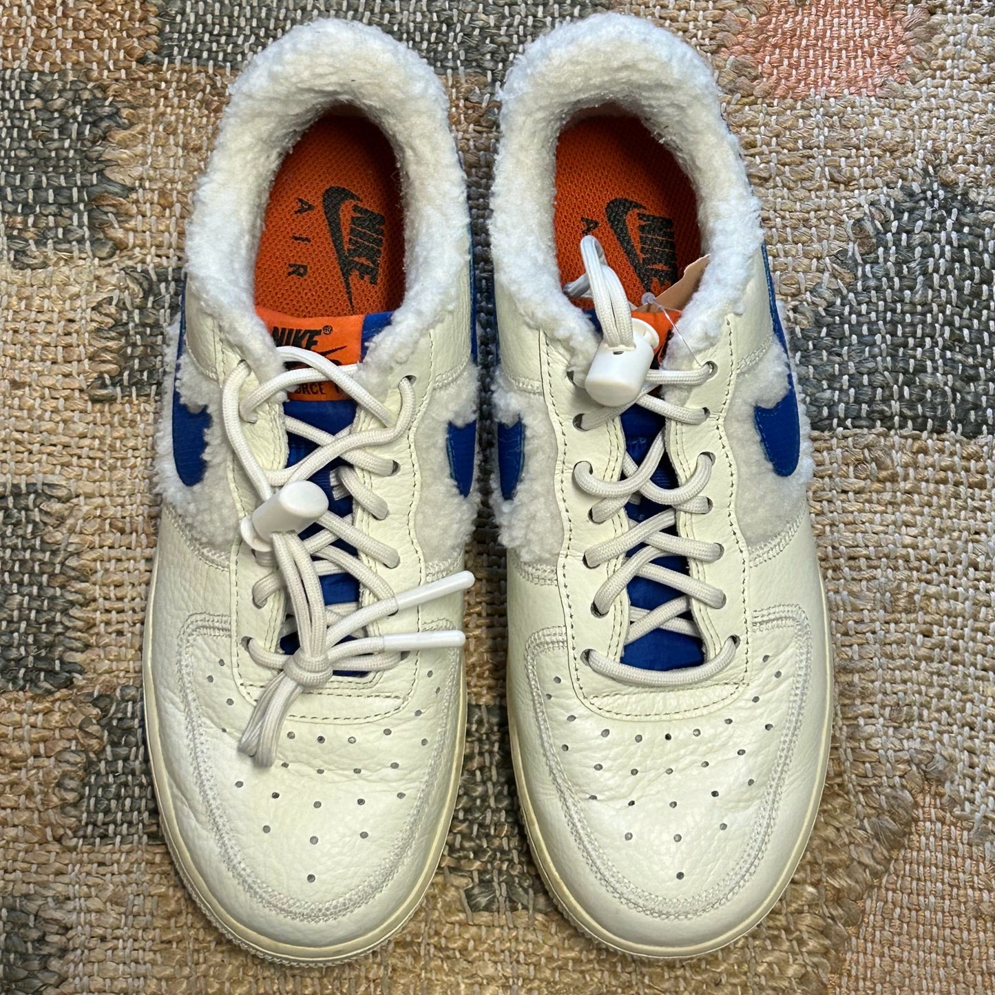 NIKE Size 7 Sneakers