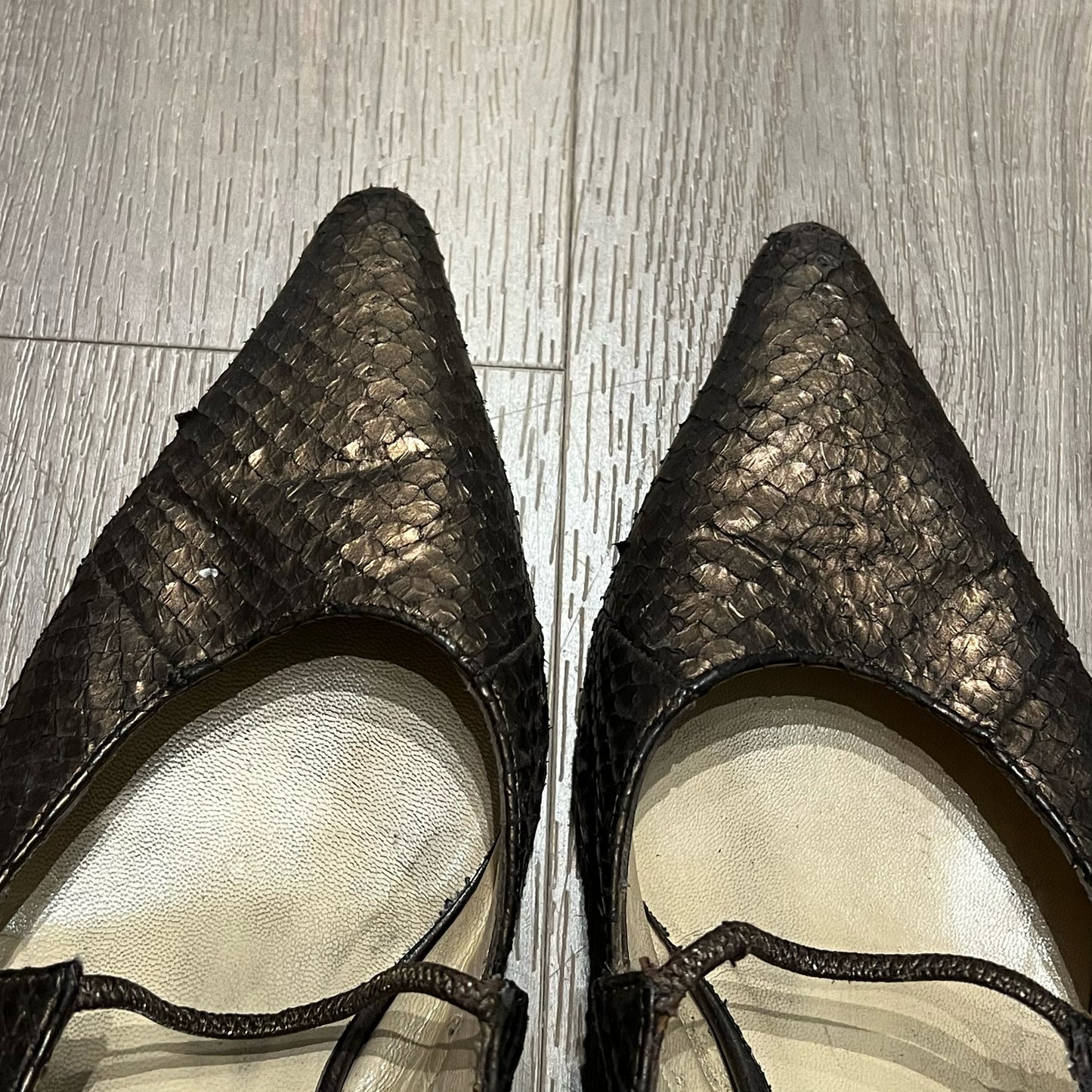 Salvatore Ferragamo Size 8.5 Heels