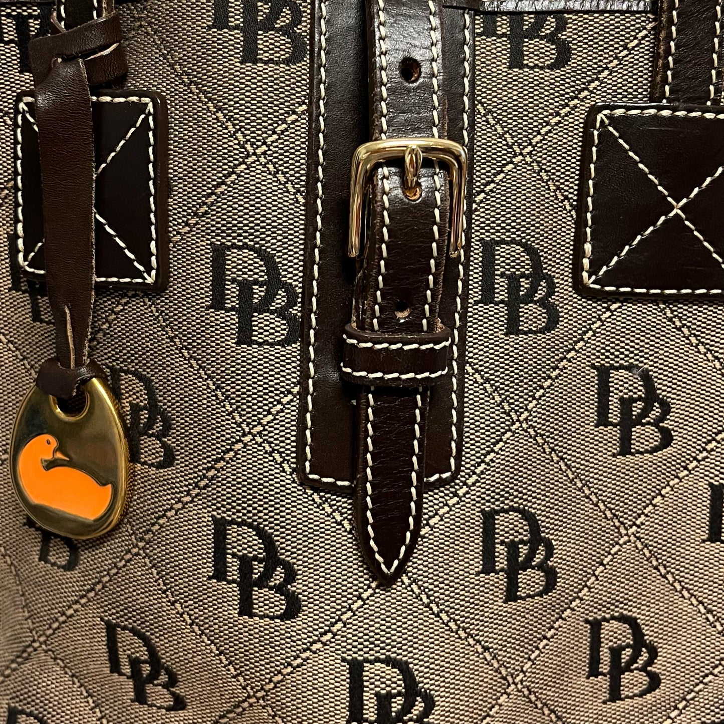 Dooney & Bourke Bag
