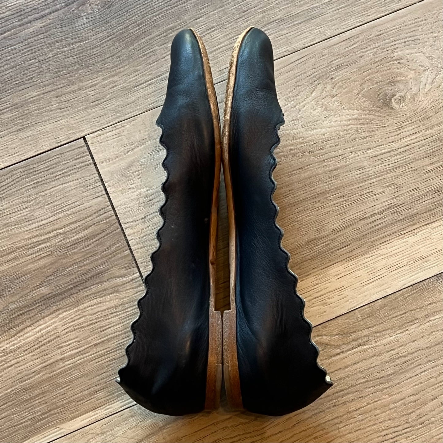 Chloe Size 36 Flats
