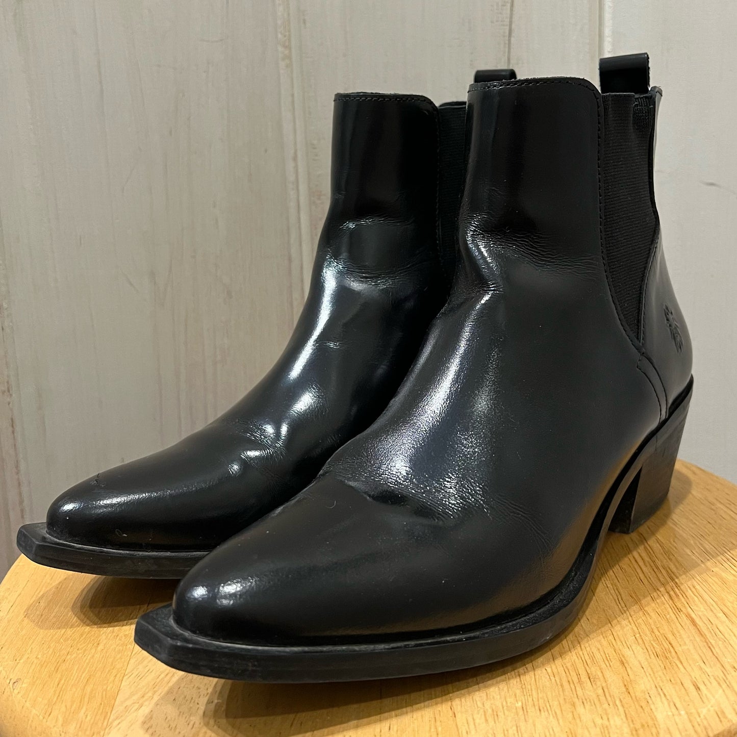 FLY London Size 38 Boots
