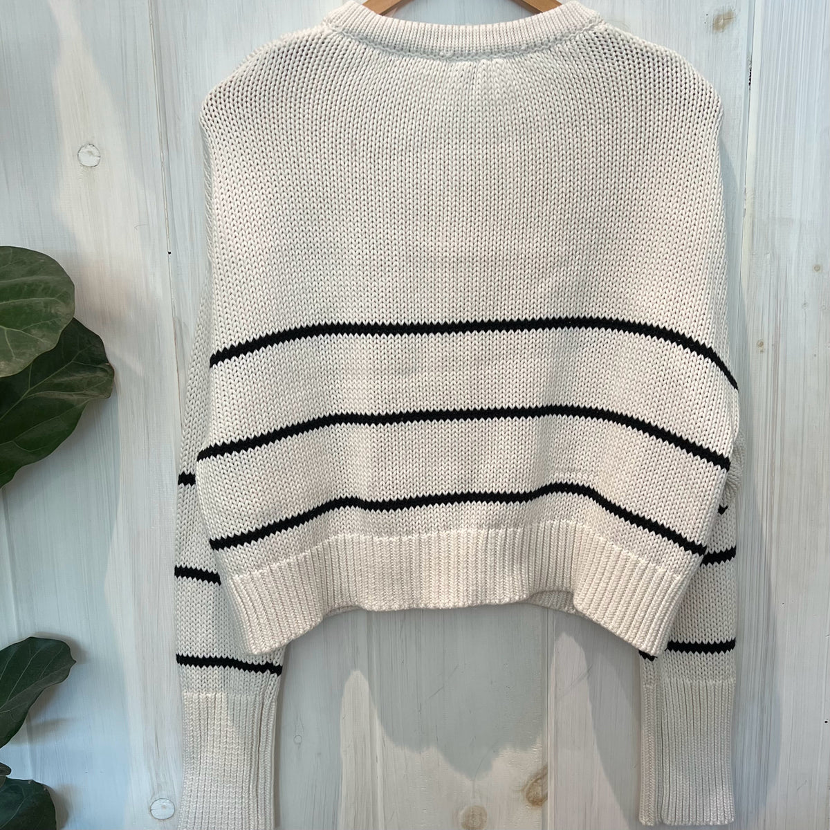 MAGASCHONI Size Medium Cardigan