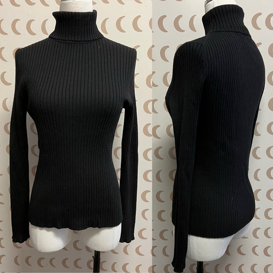 Classiques Entier Size Large Sweater