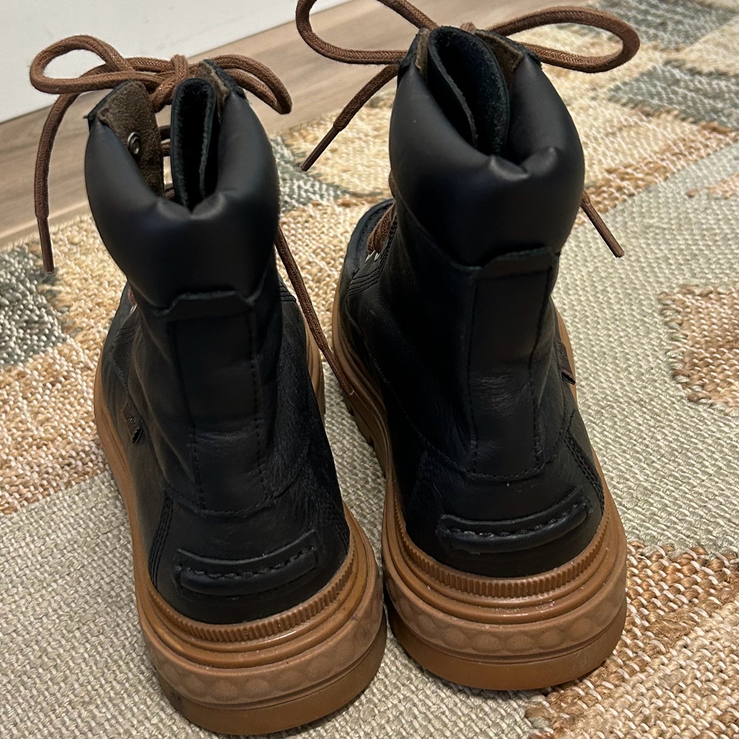 Timberland Size 6 Boots