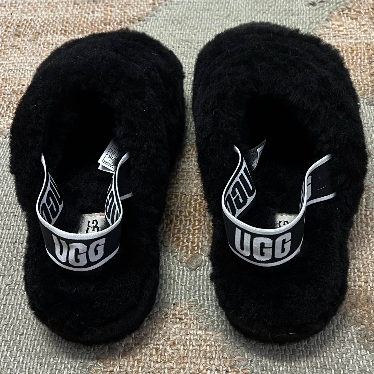 UGG Size 9 Slippers