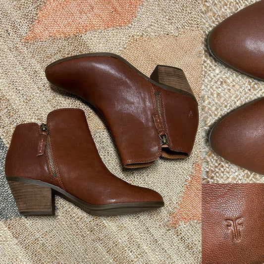 FRYE Size 7.5 Boots