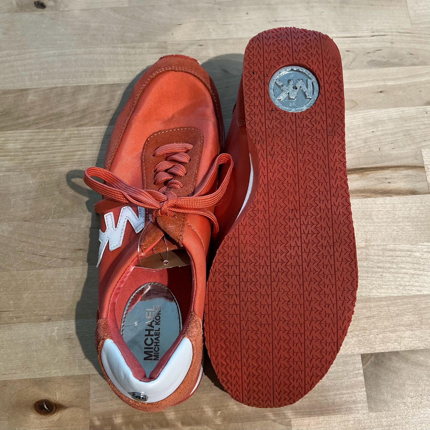 Michael Michael Kors Size 8 Sneakers