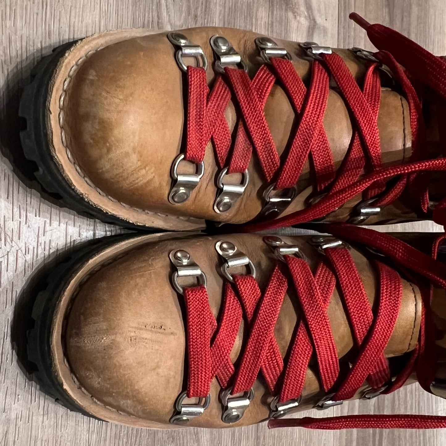 Danner Size 8 Boots