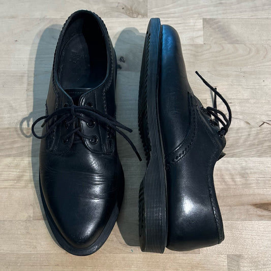 Dr. Marten's Size 7 Shoes