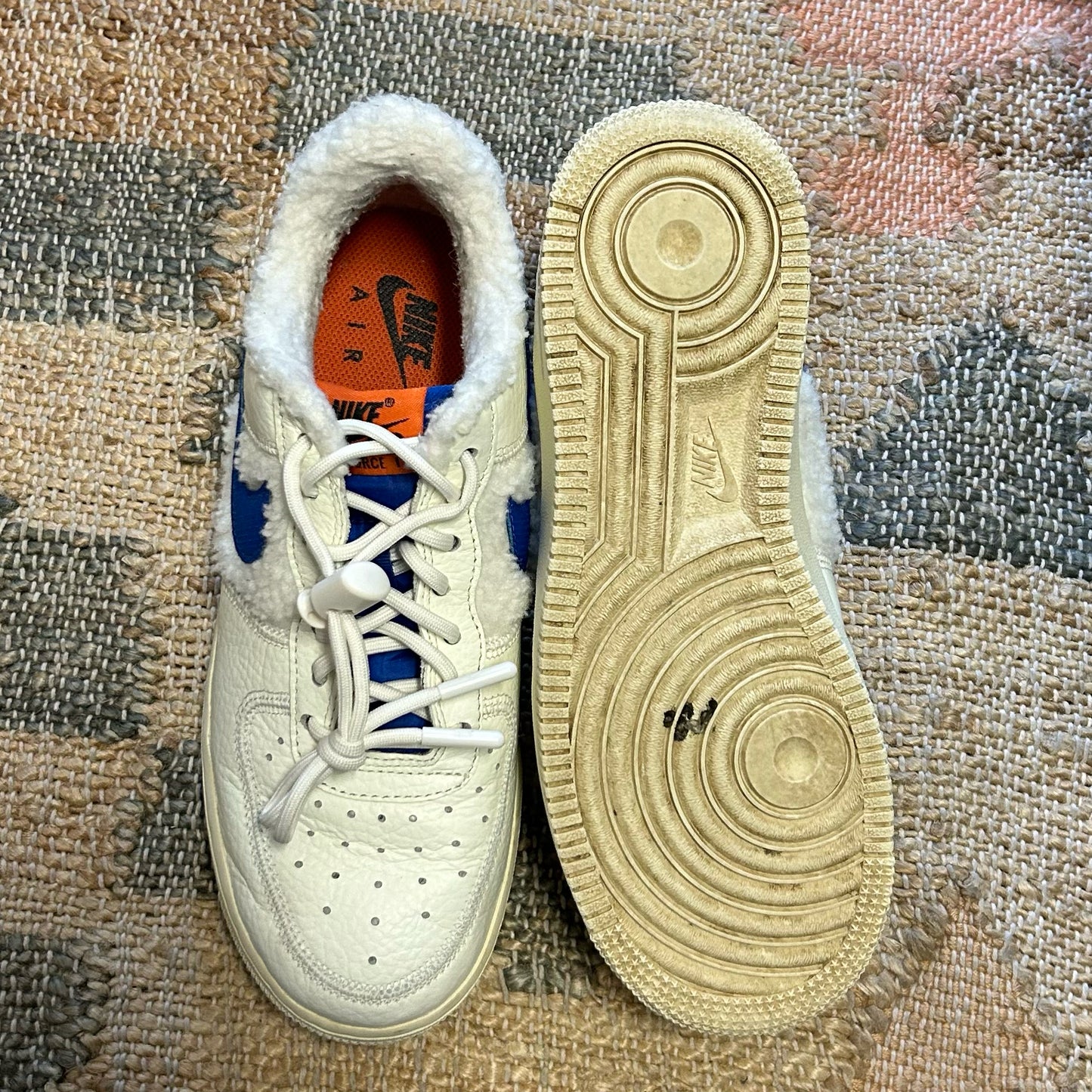 NIKE Size 7 Sneakers