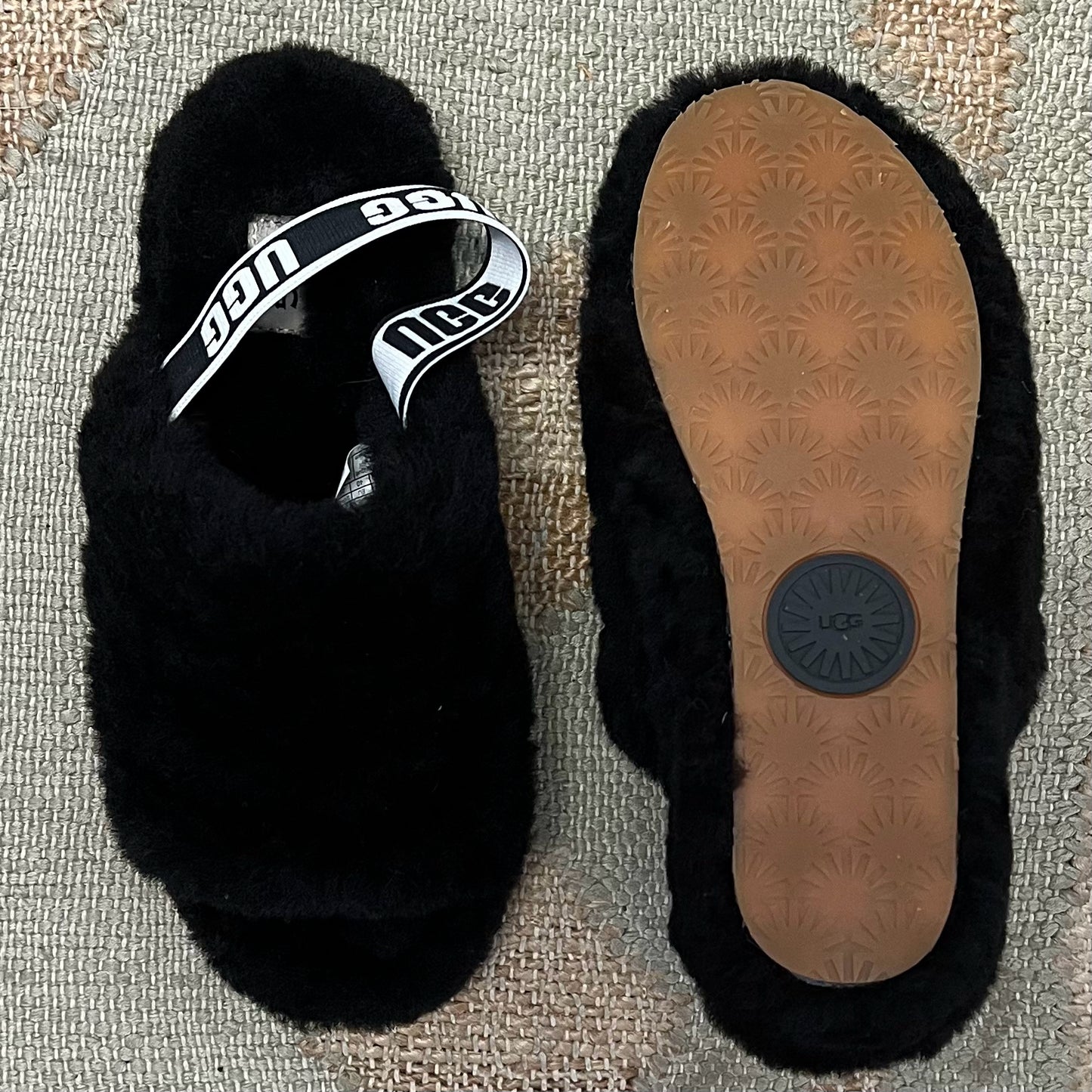 UGG Size 9 Slippers