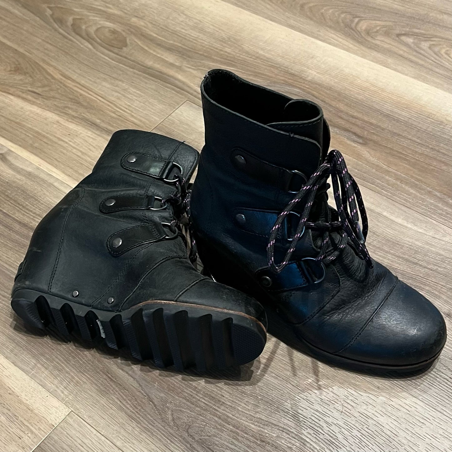 Sorel Size 6.5 Boots