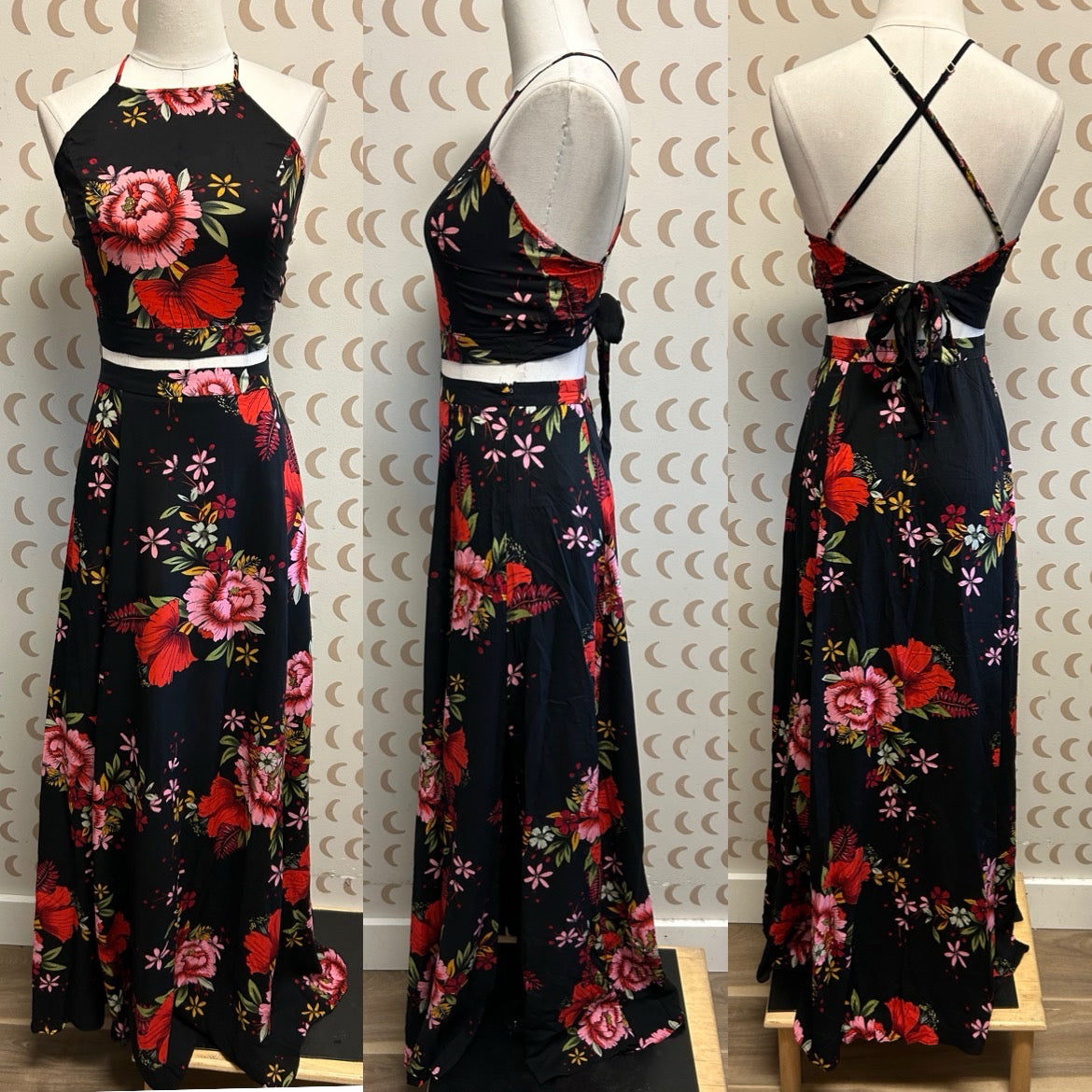 Lulus Size Large 2-Piece Set