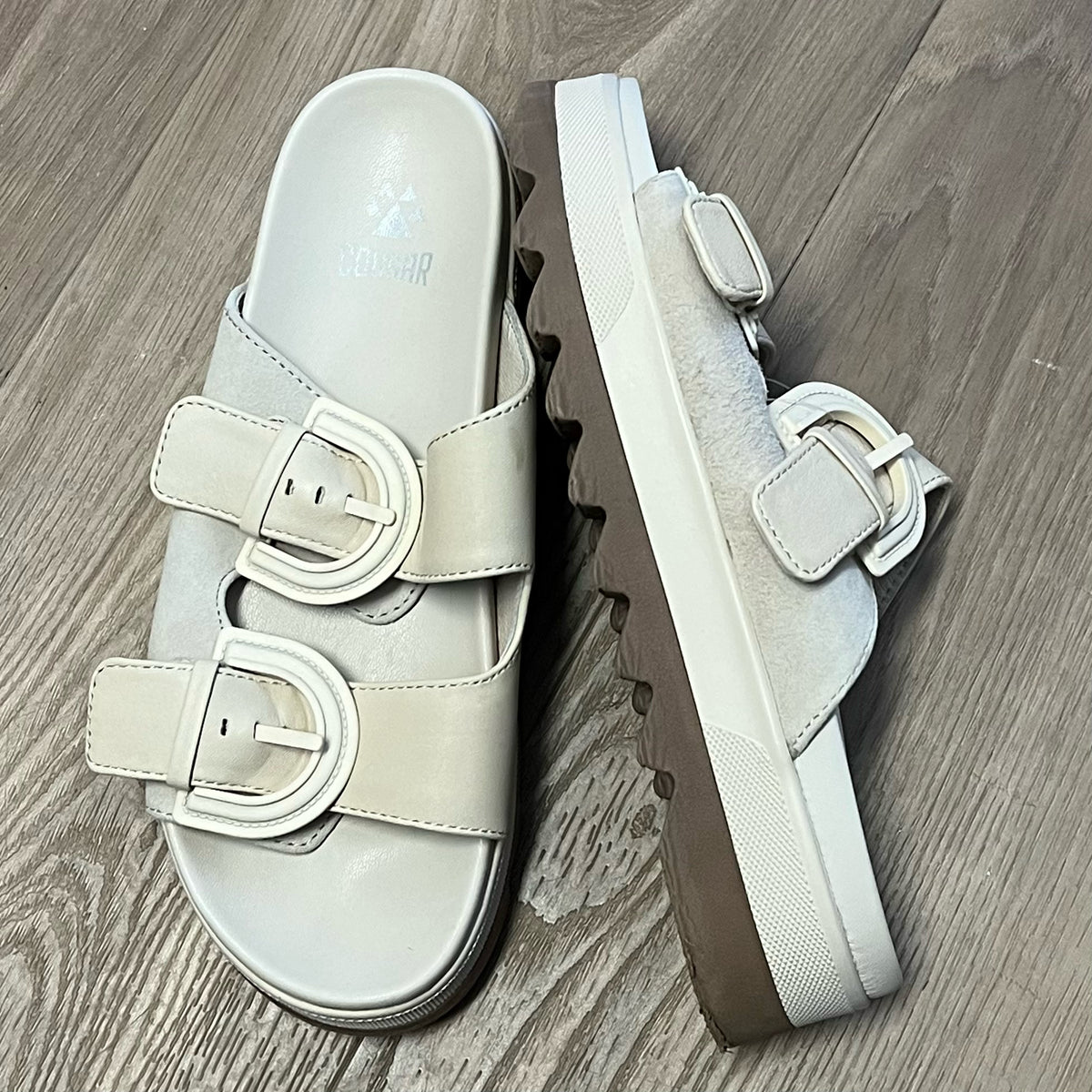 Cougar Size 8 Sandals