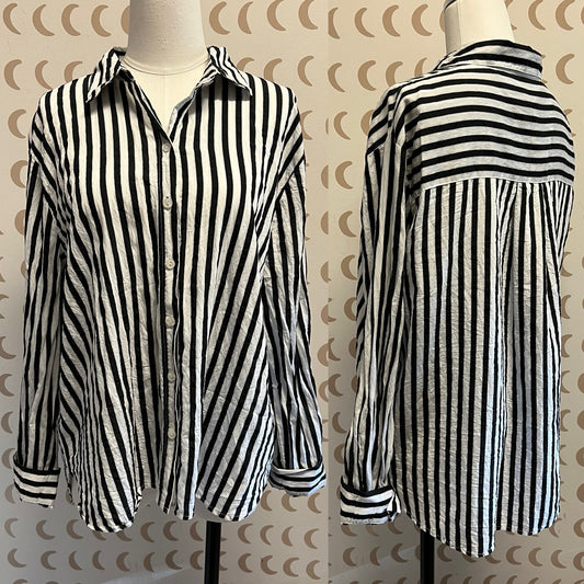Jane + Delancey Size XL Shirt