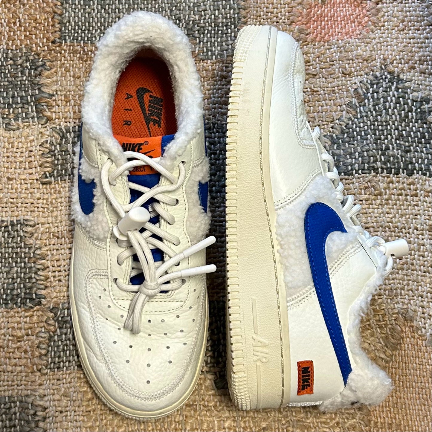 NIKE Size 7 Sneakers