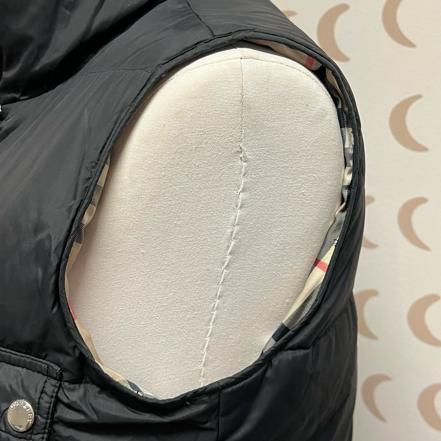 Burberry Size Small Vest