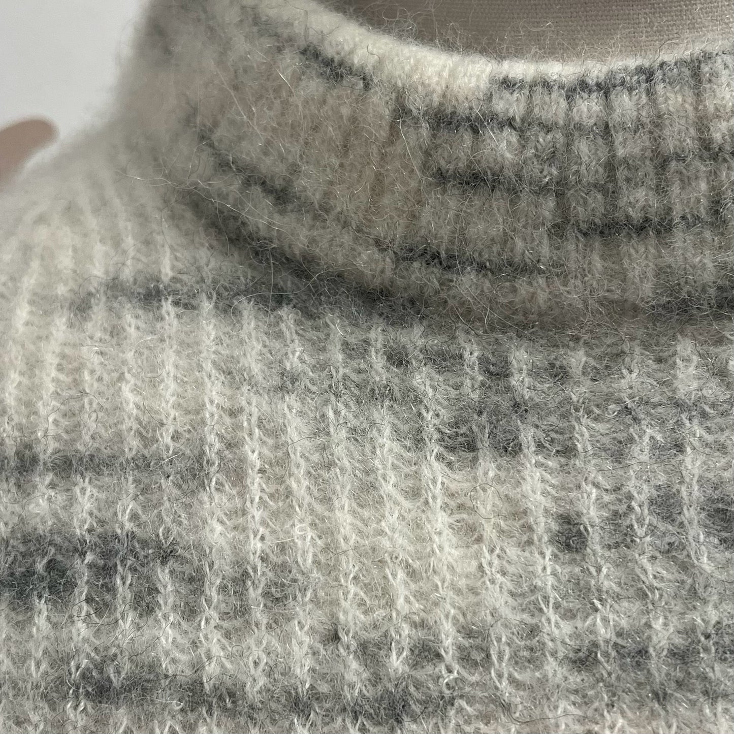 Everlane Size Small Sweater