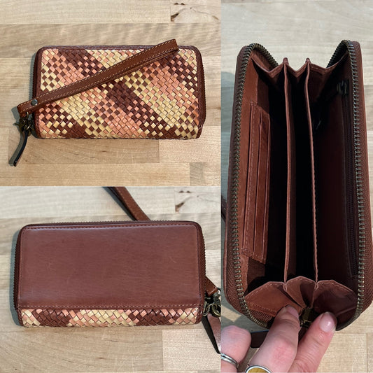 Unknown Wristlet