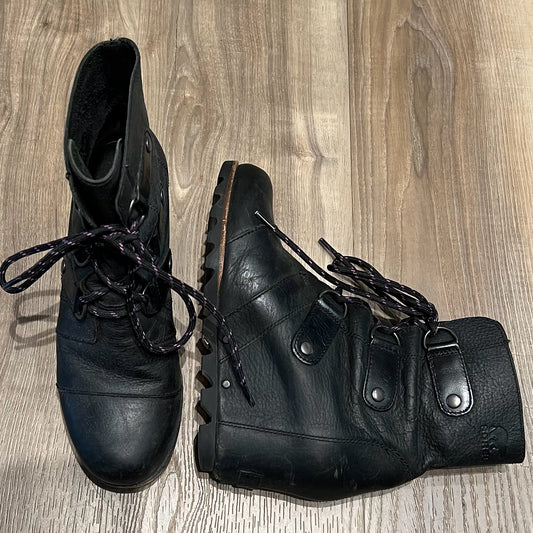 Sorel Size 6.5 Boots