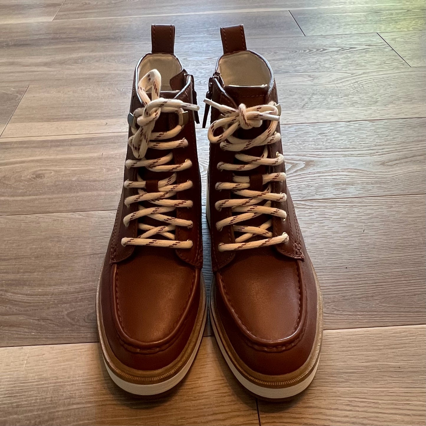 Cole Haan Size 8.5 Boots