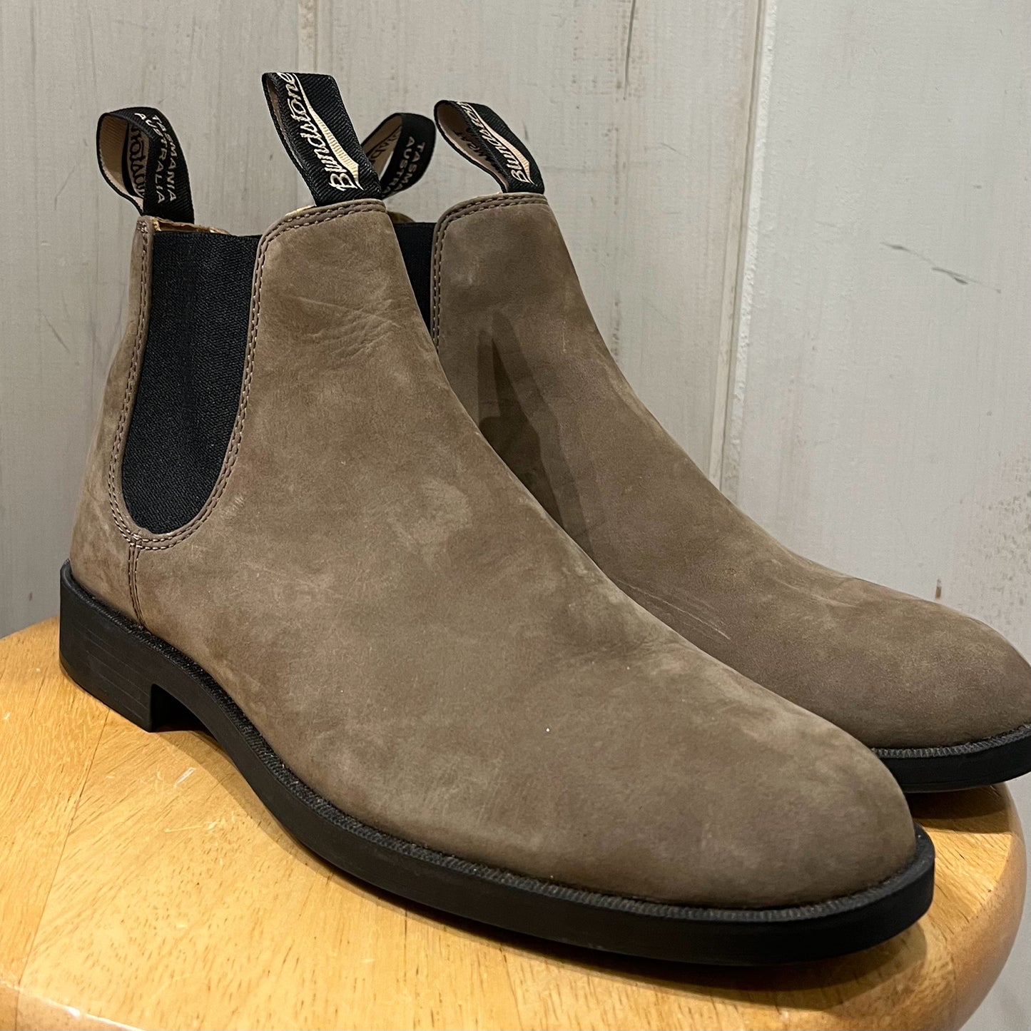 Blundstone Size 6 Boots