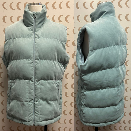 Vineyard Vines Size Large Vest